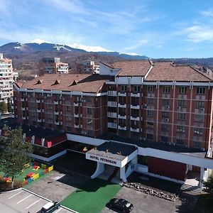 Hotel Petroşani